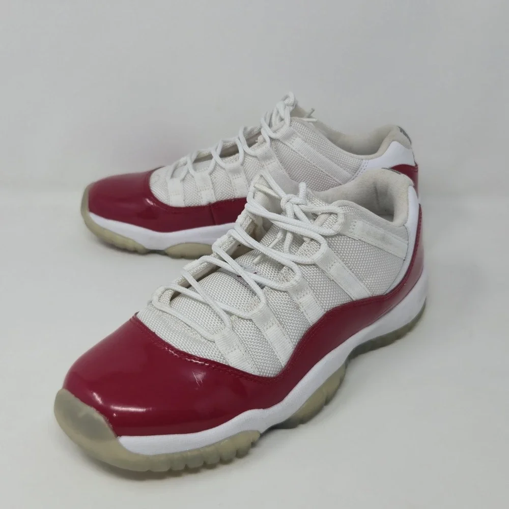 Air Jordan‎ 11 Retro Low Cherry 2016 White Red 528896-102 Size 7Y GS Women 8.5